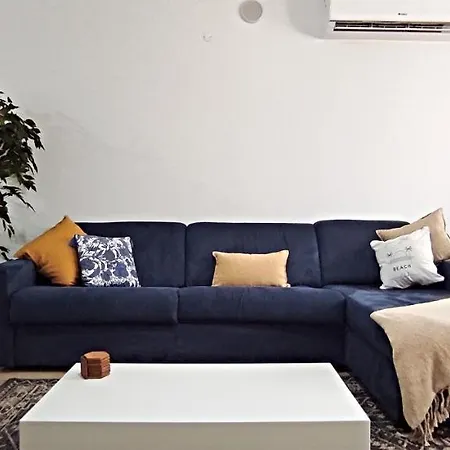 Dom wakacyjny Modern 3 Bedroom 5m Away From Promenade *